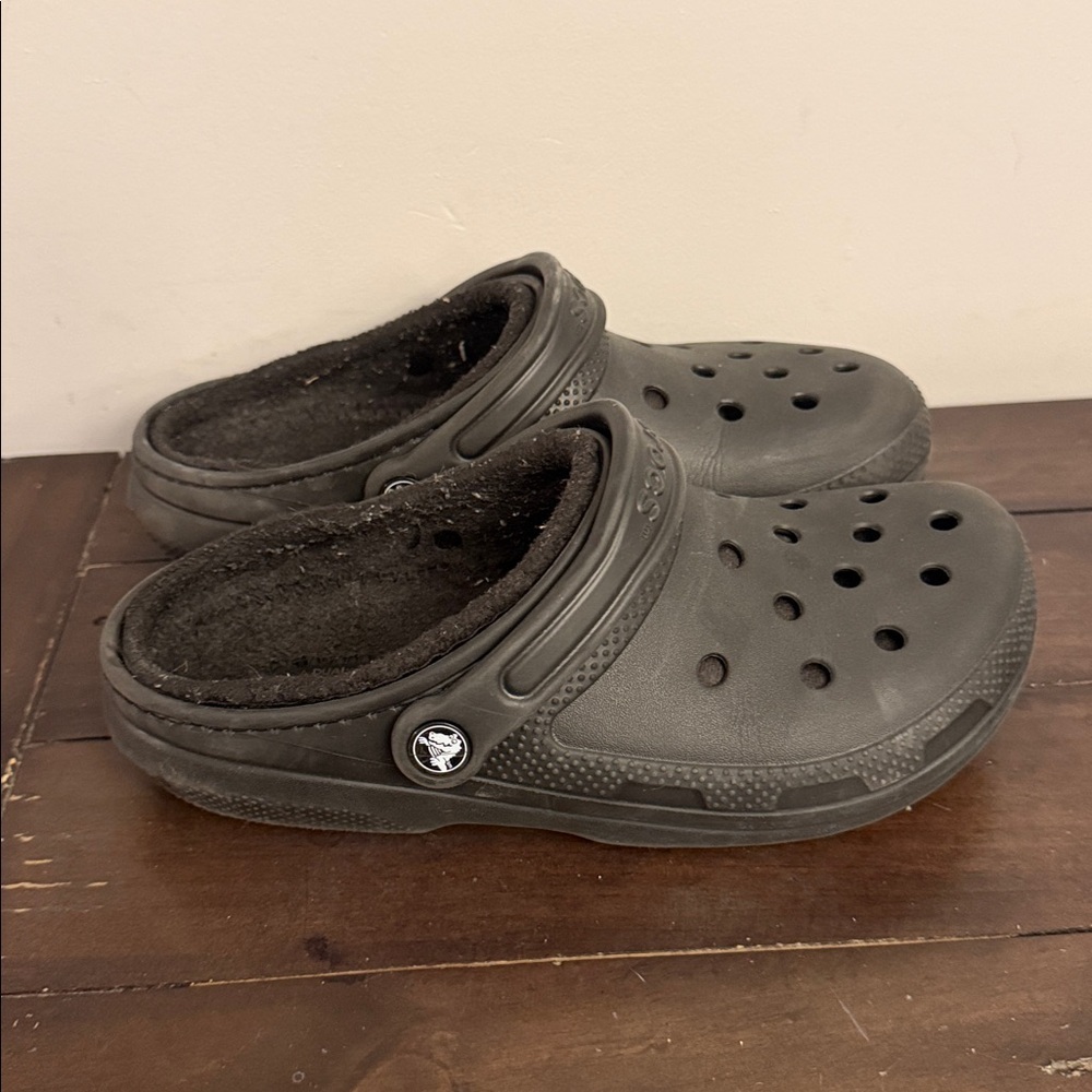 Crocs Classic Lined Clog Black Size Men’s 6/Women’s 8
